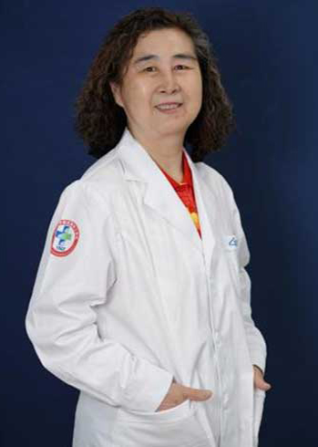 李梅君